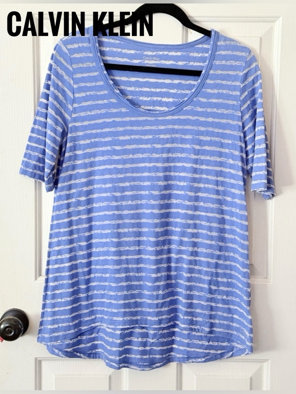 * Calvin Klein Light Blue & Gray Striped Scoop Neck Lightweight Tee
